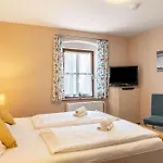 Gæstehus Sonneck - Seefeld 3*