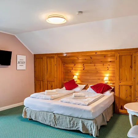 Гостьовий будинок Sonneck - Seefeld Зефельд-ін-Тіроль