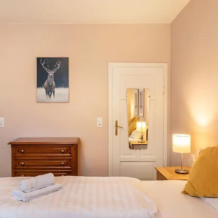 Sonneck - Seefeld 게스트하우스