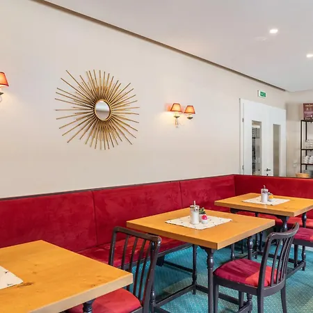 Гостьовий будинок Sonneck - Seefeld Зефельд-ін-Тіроль