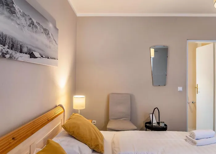 Sonneck - Seefeld 게스트하우스