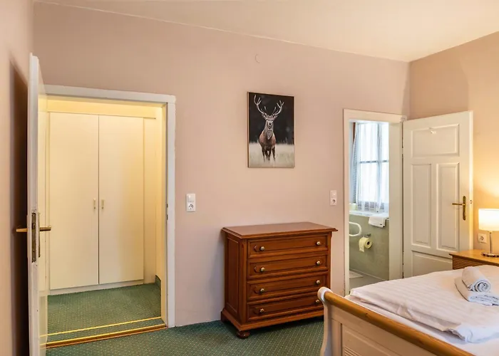 Гостевой дом Sonneck - Seefeld 3*