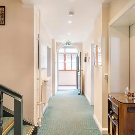 Pensionat Sonneck - Seefeld 3*